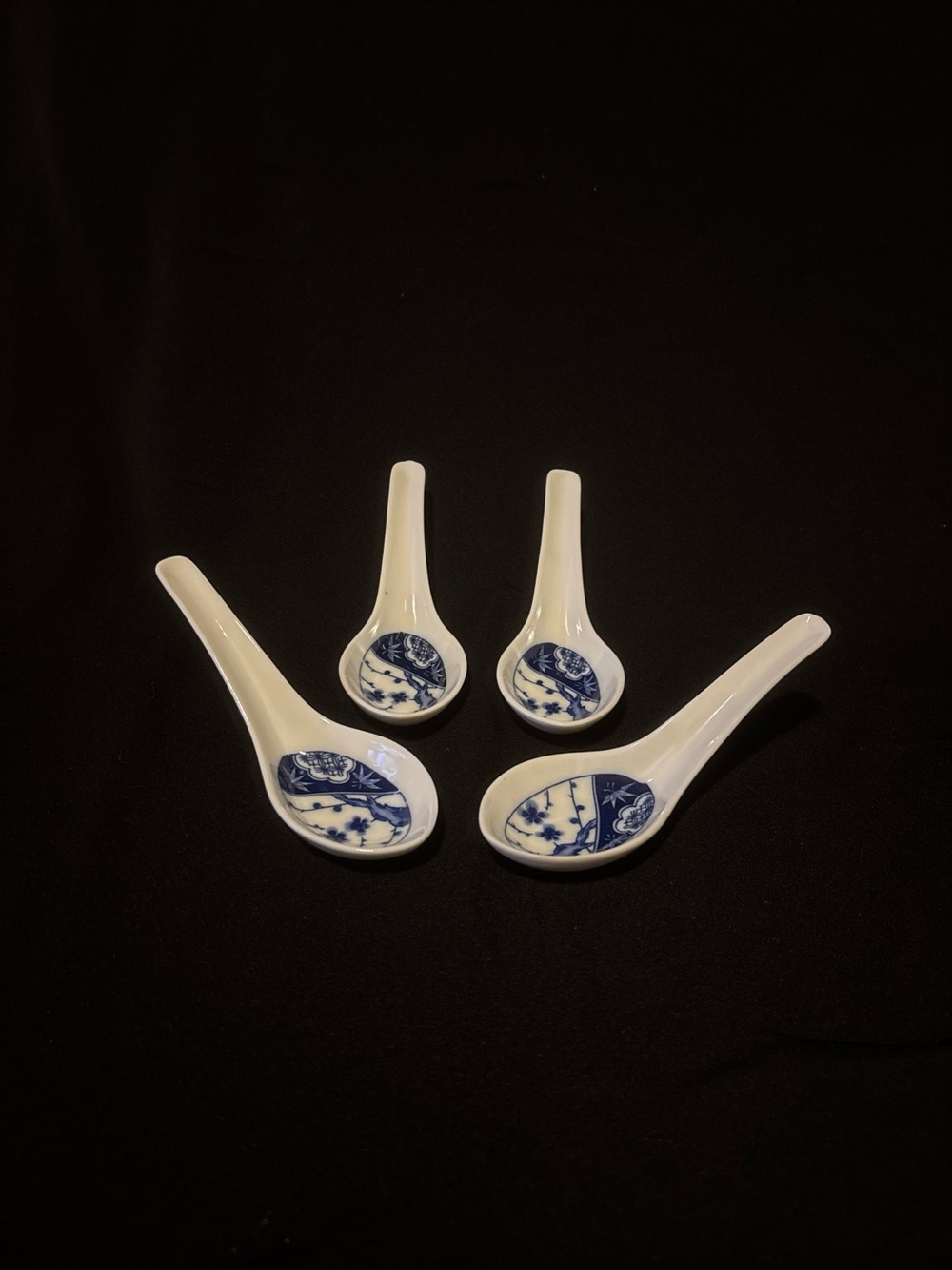Set of 4 Chinese Porcelain Soup Spoons